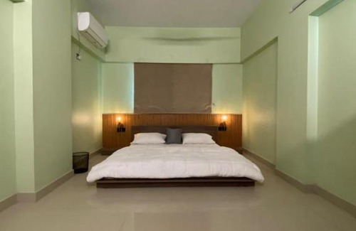 Karachi Apartment | 3 Bed DD Luxury Apt SMCHS