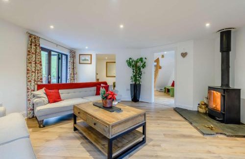 Combe Martin House | 3 Bed in Combe Martin 82866