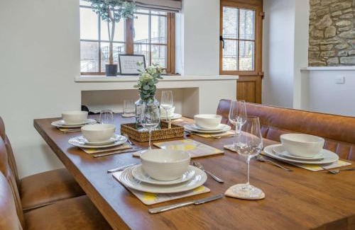 Llangeler House | 3 bed in Llandysul 87071