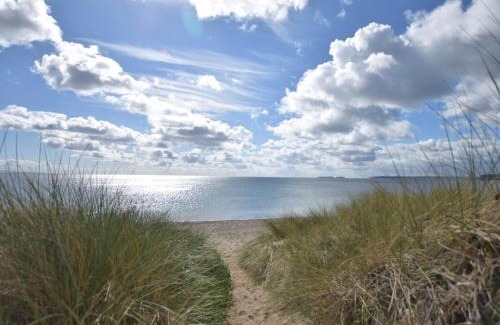 Rhyd-y-clafdy House | 3 Bed in Pwllheli 89023