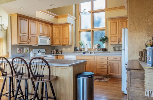 Galena House | 3 Bedroom, 3 1/2 bath house in The Galena Territory.