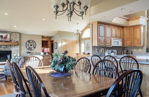 Galena House | 3 Bedroom, 3 1/2 bath house in The Galena Territory.