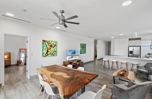 Coco House | 3-Bedroom 3rd-Floor Ocean-View Condo