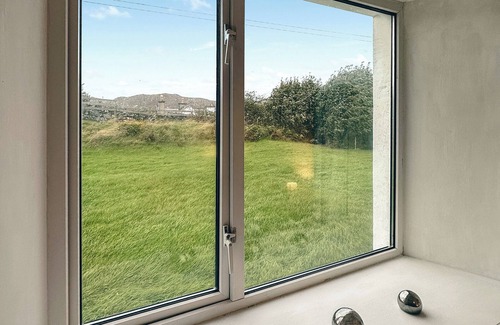 Marvig Cottage | 3 bedroom accommodation in Marbhig, Isle of Lewis