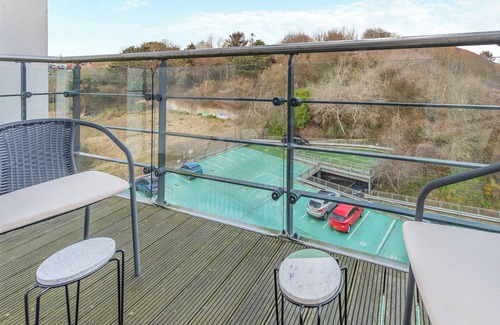 Scarborough Apartment | 3 bedroom accommodation in Scarborough