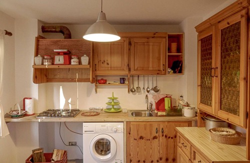 Saint-Pierre House | 3 bedroom accommodation in Saint-Pierre