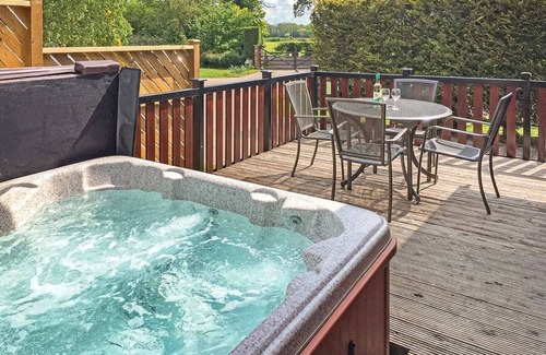 Scawton Ski Chalet | 3 bedroom accommodation in Easingwold