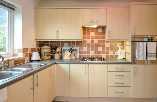 Rustington Cottage | 3 bedroom accommodation in Rustington