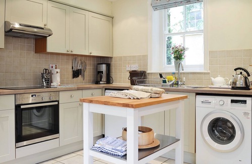 Rudston Cottage | 3 bedroom accommodation in Rudston, near Bridlington