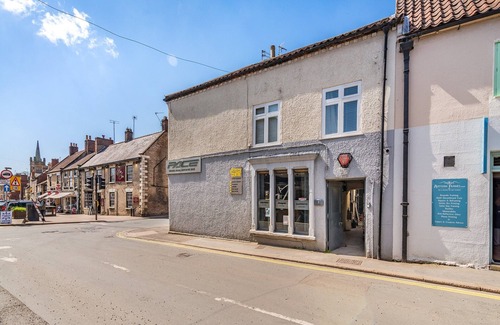 Thornton Dale Cottage | 3 bedroom accommodation in Thornton-le-Dale, near Pickering
