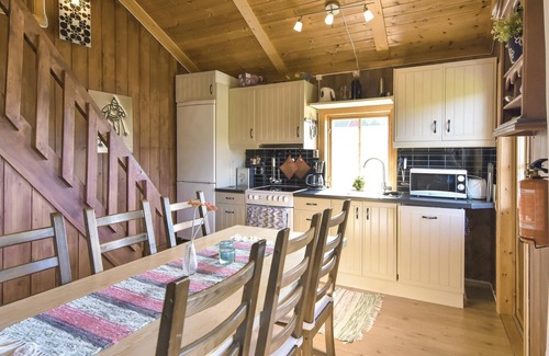 Langav Apartment | 3 bedroom accommodation in Sysslebäck