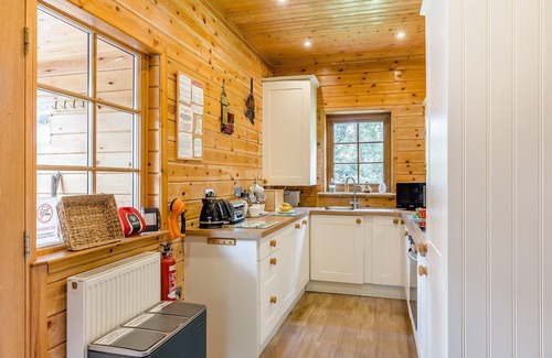 Menai Bridge Ski Chalet | 3 bedroom accommodation in Anglesey
