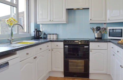 Blakeney Cottage | 3 bedroom accommodation in Blakeney Hill, near Lydney, Forest of Dean
