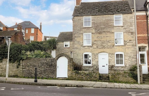 Swanage Cottage | 3 bedroom accommodation in Swanage