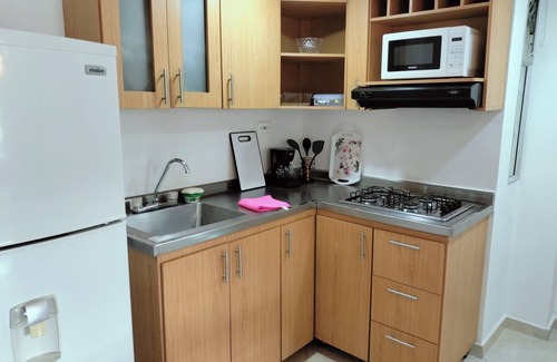 Laureles Apartment | 3-Bedroom Apartment, Elegant Design, Prime Location