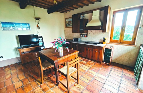 Monterosso Apartment | 3-bedroom apartment in lovely Felcine with WiFi