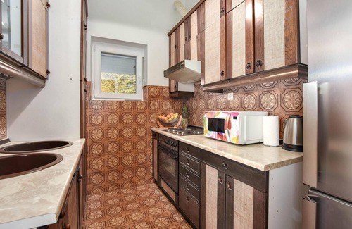 Srinjine House | 3 bedroom awesome home in Srinjine