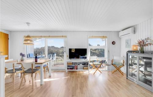 Rindby Strand House | 3 Bedroom Awesome Home In Fanø
