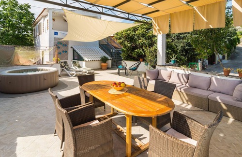 Mirce Apartment | 3 bedroom beautiful apartment in Mirca