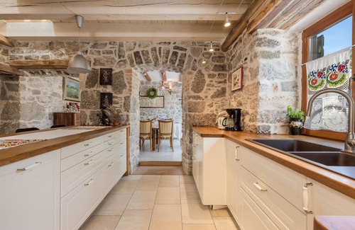 Veli Brgud House | 3 bedroom beautiful home in Ruzici