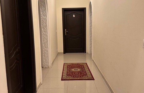 Medina House | 3-bedroom building in enchanting Madina with WiFi, AC