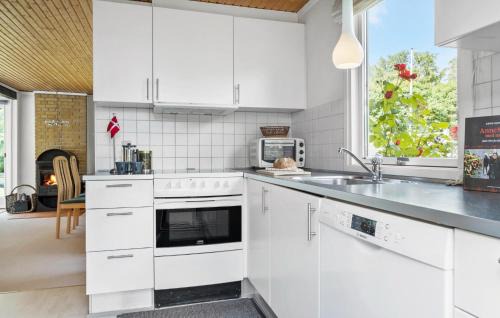 Juelsminde House | 3 Bedroom Cozy Home In Juelsminde