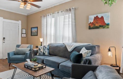 Colorado Springs House | 3 bedroom *Downtown* with Firepit