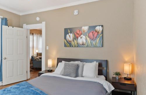 Colorado Springs House | 3 bedroom *Downtown* with Firepit