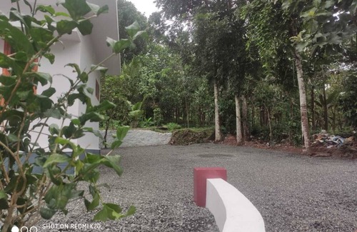 Pala Other | 3 Bedroom Gated Farm House with ample parking