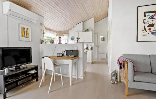 Fur House | 3 Bedroom Gorgeous Home In Fur
