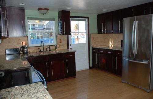 Goss - Grove House | 3 Bedroom Home in Central Boulder