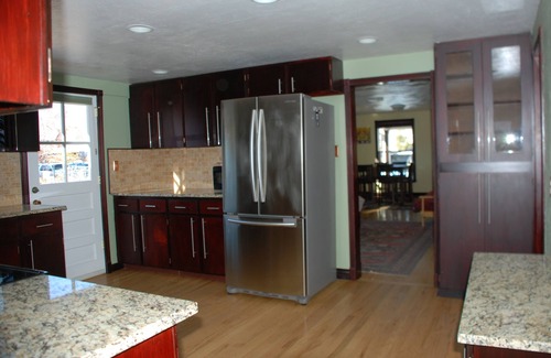 Goss - Grove House | 3 Bedroom Home in Central Boulder