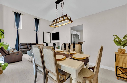 Sunrise Manor House | 3-bedroom house in fabulous Las Vegas with AC, WiFi