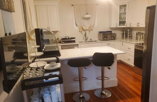 Malden House | 3-bedroom house in Malden with WiFi, 10 minutes from the Casino