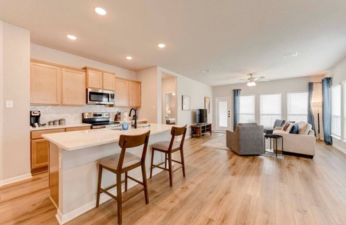 Temple House | 3 Bedroom House in North Point