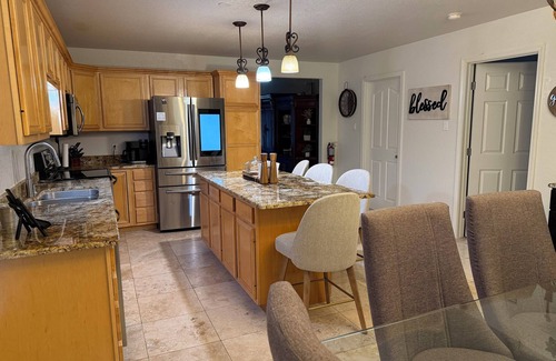 Roswell House | 3-bedroom house in superb Roswell with AC