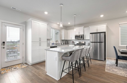 Carver House | 3-bedroom house in welcoming Camas with WiFi, AC
