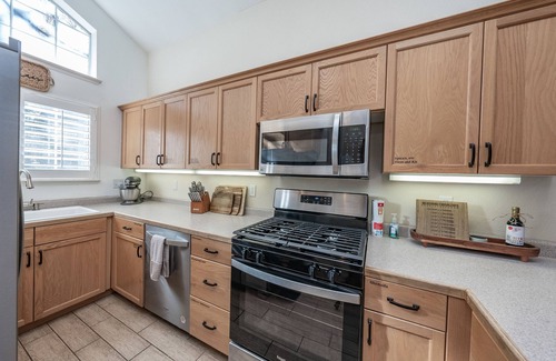 Shaver Lake House | 3 bedroom house with huge deck and central a/c