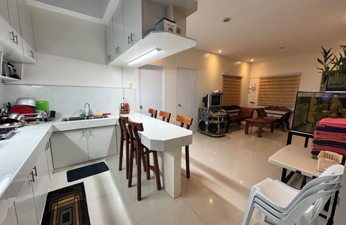 Sariaya House | 3-bedroom house With Airconditioner Sariaya Quezon Transient House
