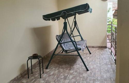 Panjer House | 3-Bedroom house with pool near park 10min to beach