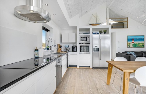 Marielyst House | 3 bedroom lovely home in Væggerløse