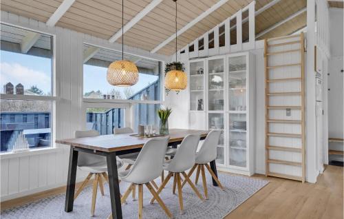 Grønhøj House | 3 Bedroom Lovely Home In Løkken