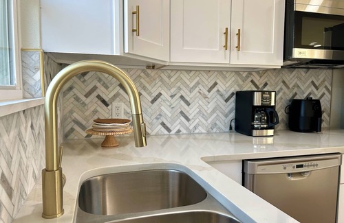Borger House | 3-bedroom newly remodeled house in Borger with WiFi