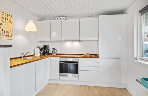 Dronningmolle House | 3 bedroom nice home in Dronningmølle