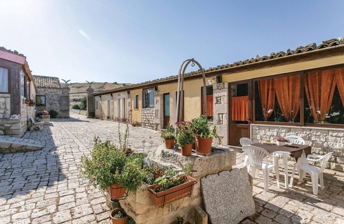 Ragusa House | 3 bedroom nice home in Ragusa