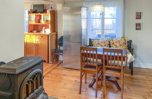 Odeshog House | 3 bedroom nice home in ödeshög
