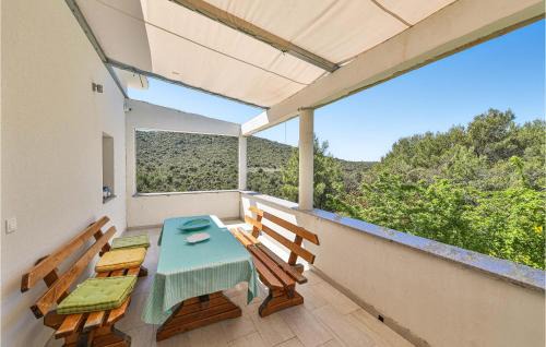 Vinisce House | 3 Bedroom Nice Home In Vinisce