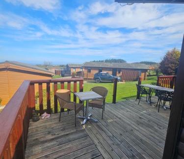 Mullacott House | 3 Bedroom Ocean View Lodge