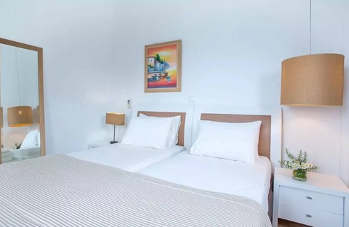 Ieromonachos Hotel | 3 Bedroom Pool Suite Sea View