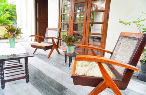 Ekala Villa | 3-Bedroom Private Villa Near Colombo Airport with FREE Wi-Fi, Kitchen & Garden